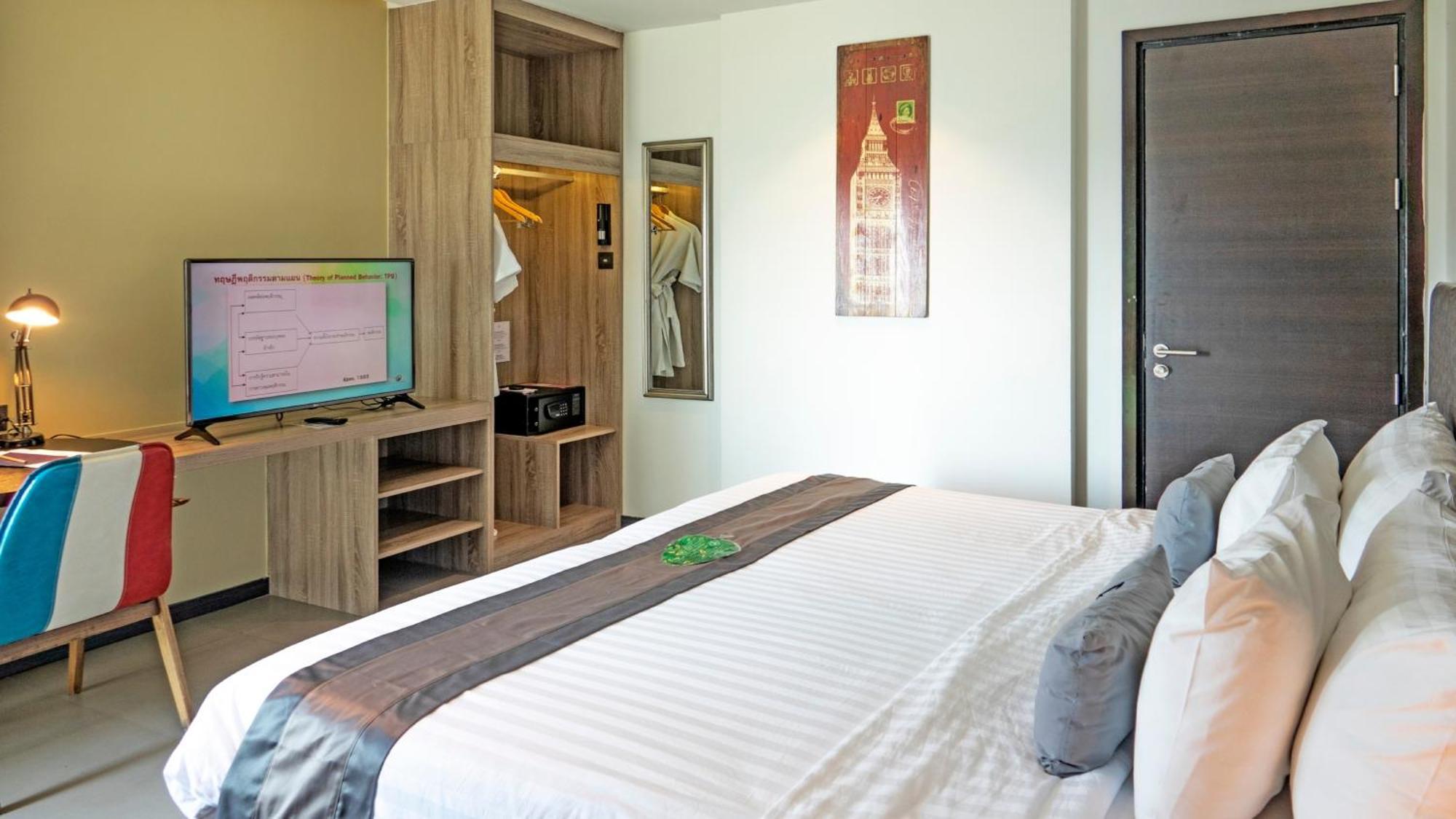T Pattaya Hotel By Pcl Kültér fotó