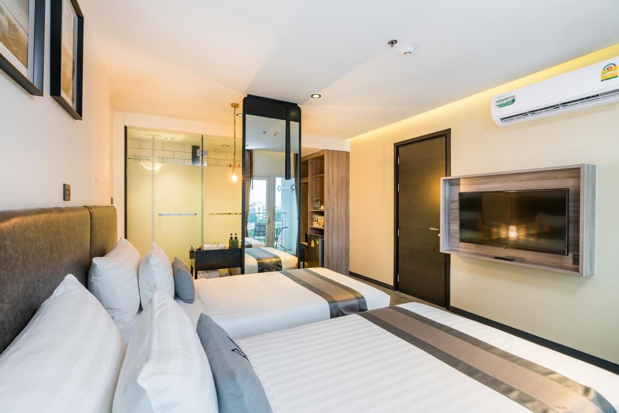 T Pattaya Hotel By Pcl Kültér fotó