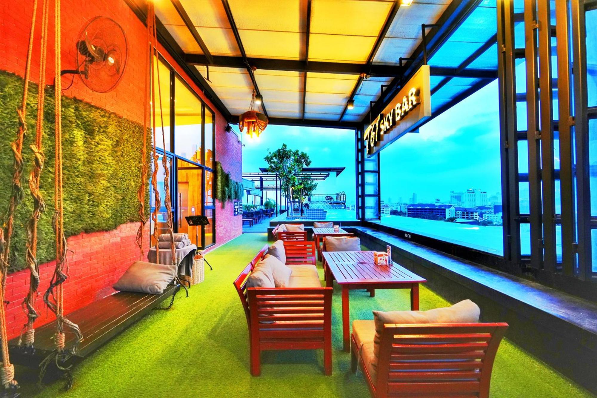 T Pattaya Hotel By Pcl Kültér fotó