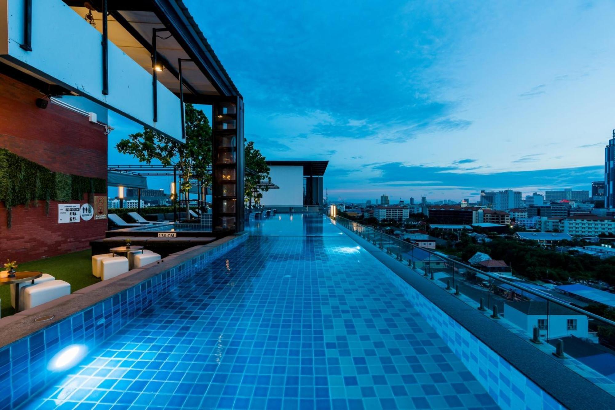 T Pattaya Hotel By Pcl Kültér fotó