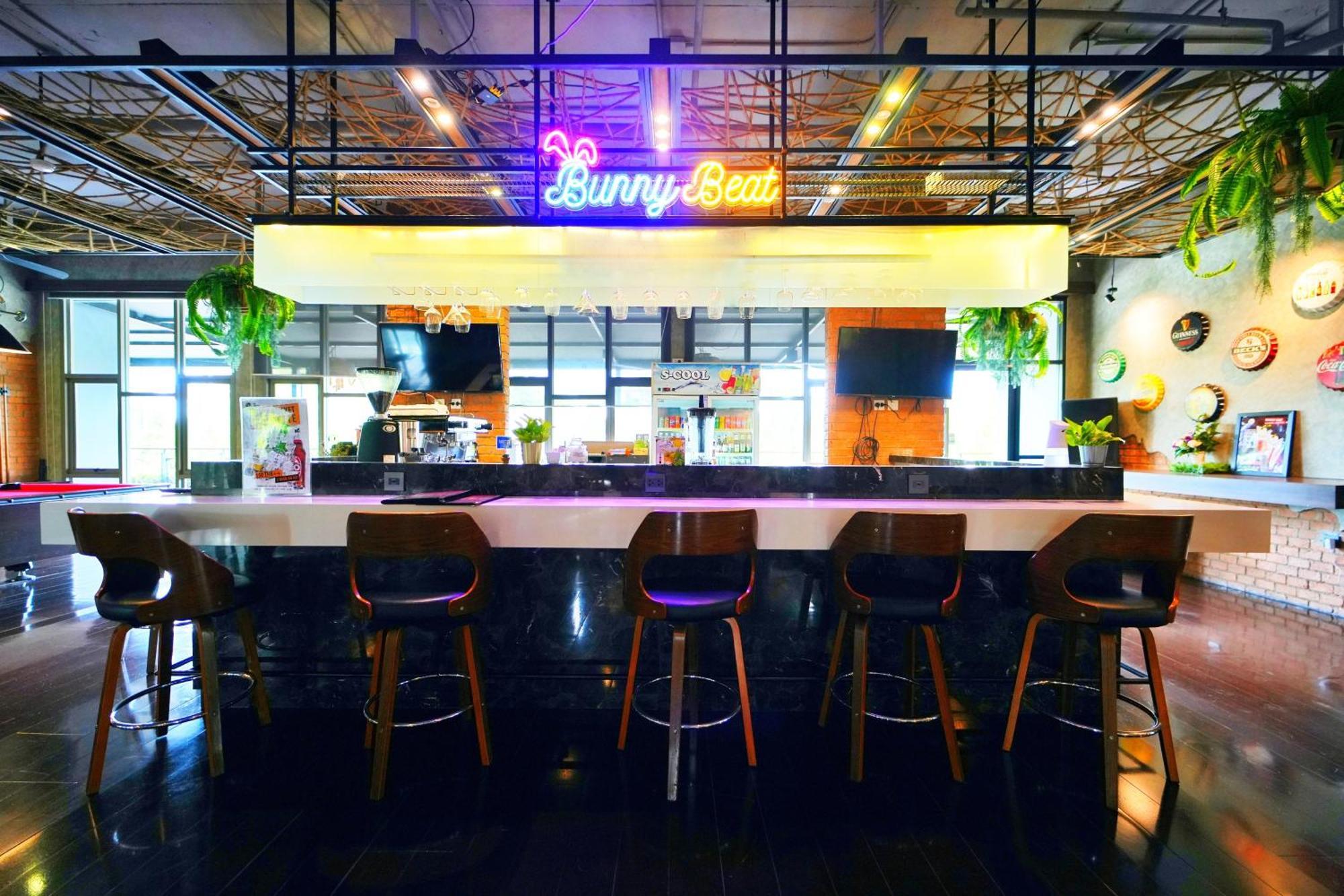 T Pattaya Hotel By Pcl Kültér fotó