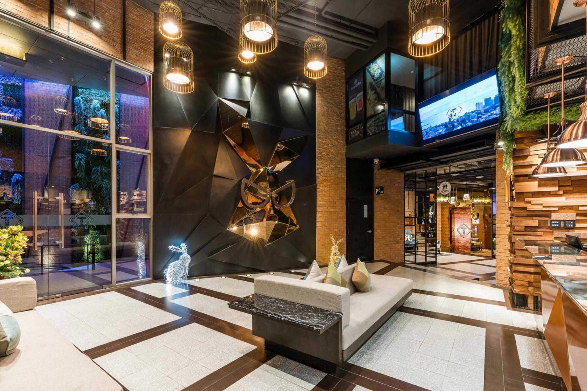 T Pattaya Hotel By Pcl Kültér fotó